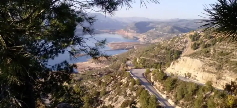 Hotels in Ribera Alta