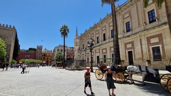 Lion Gate (Royal Alcazar of Seville)
