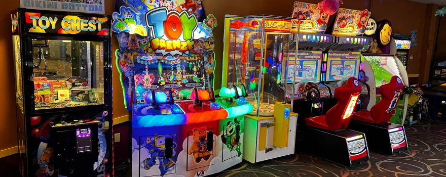 Thunder Alley XL & Big Thunder Mini Golf
