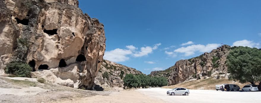 Ayazini Metropolis Katlı Yerleşim Yeri