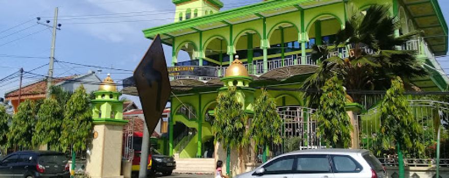 Masjid Besar Baiturrahman Maron