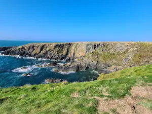 Porth Iago camping