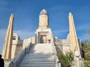 Мавзолей Баба Тукти