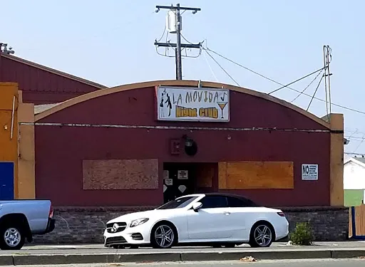 La Movida Night Club