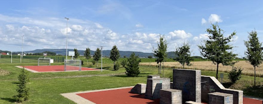 Mehrgenerationenspielplatz Besse