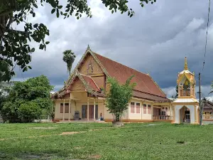 Wat Lampam(White Temple)