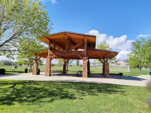 Long Family Memorial Park