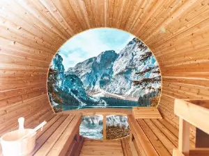 Moonlight Sauna Inc