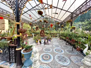 Sidekeong Tulku Bird Park