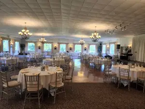 Tekoa Country Club