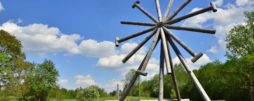 Brāļu Jurjānu memoriālais muzejs "Meņģeļi"