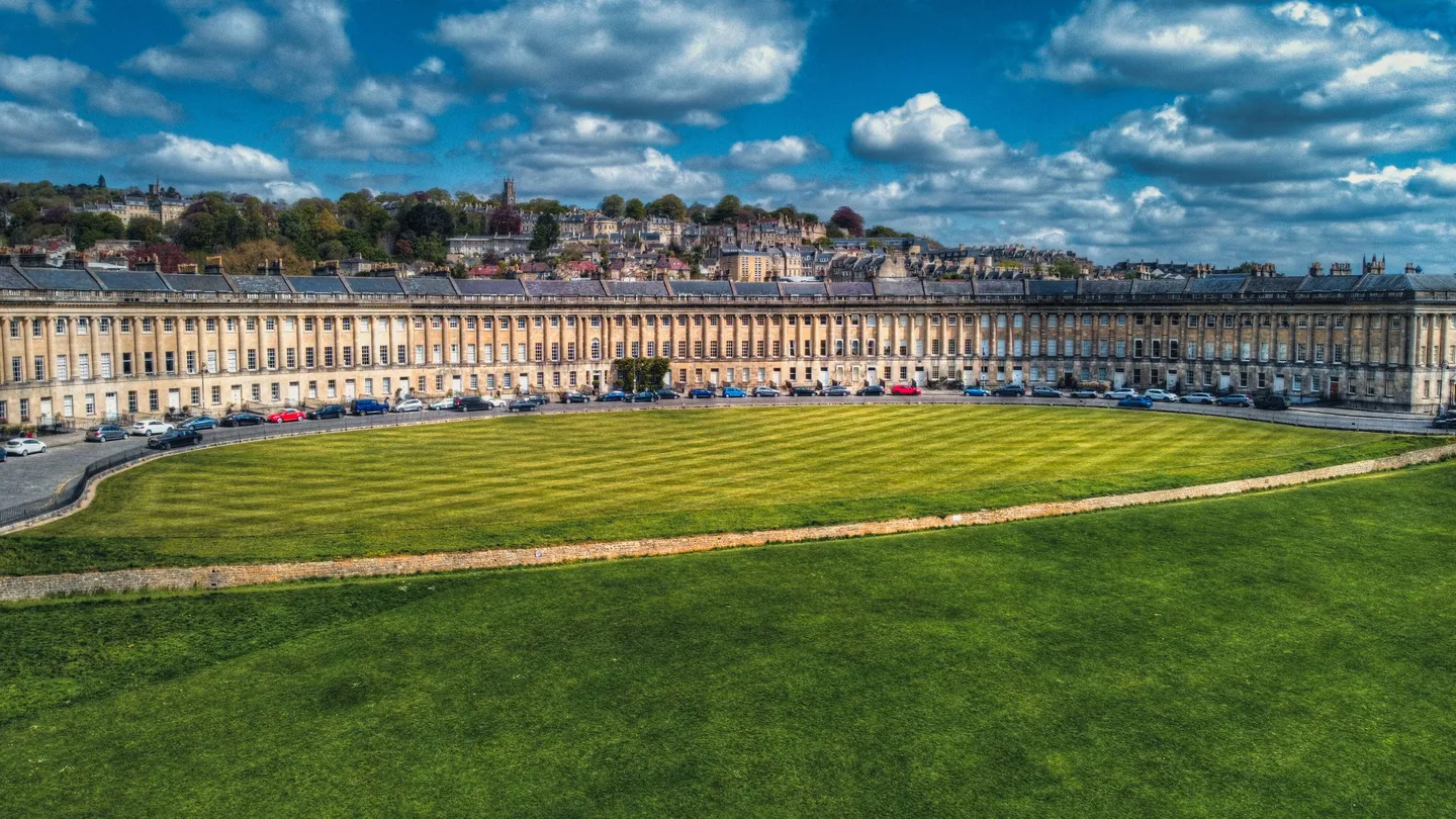 3_The Royal Crescent