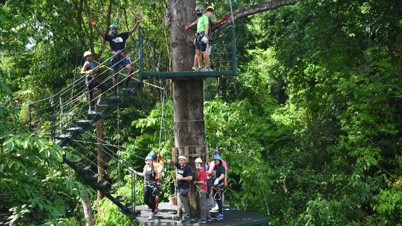 El Santuario Canopy Adventure Tour