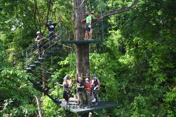 El Santuario Canopy Adventure Tour