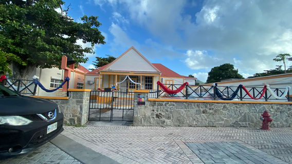 Sint Maarten