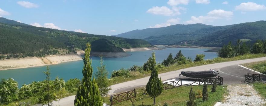 Завојско језеро