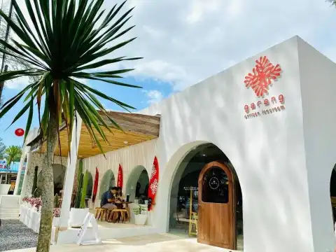 Hotels near Bang Sak Beach