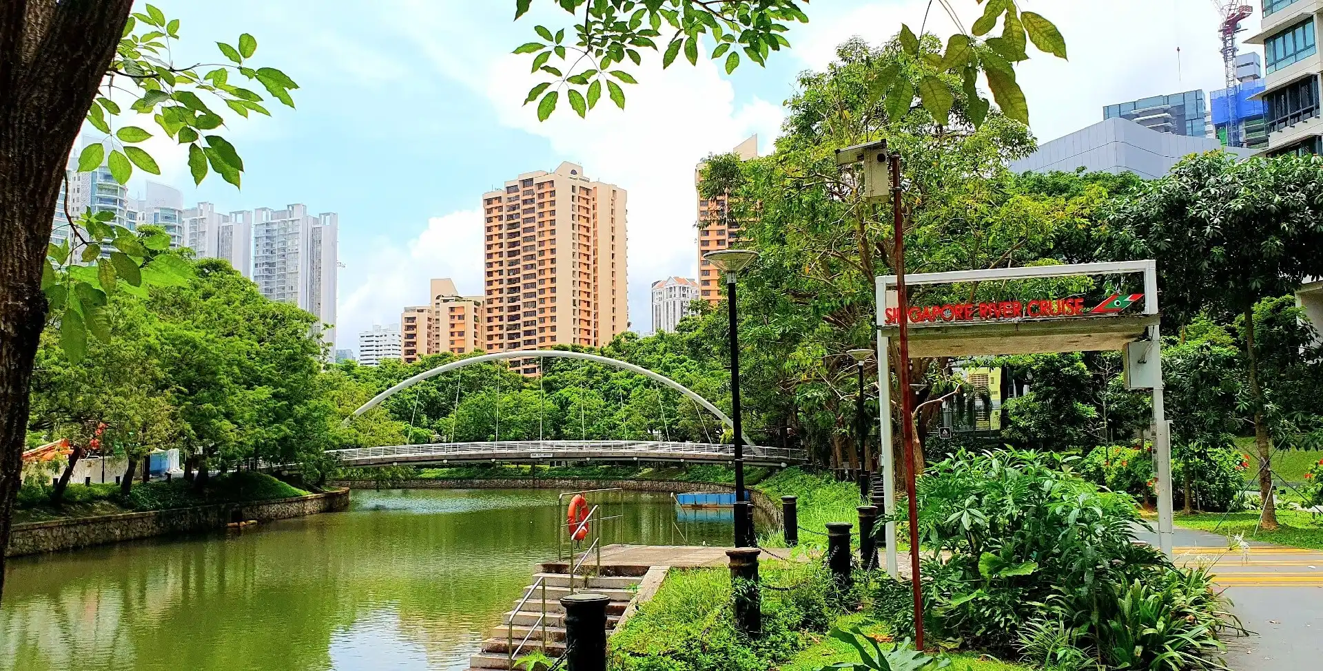 Hotels near Kim Seng Park