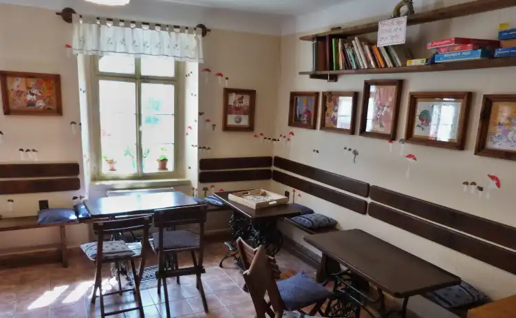 Hotels in Йичин