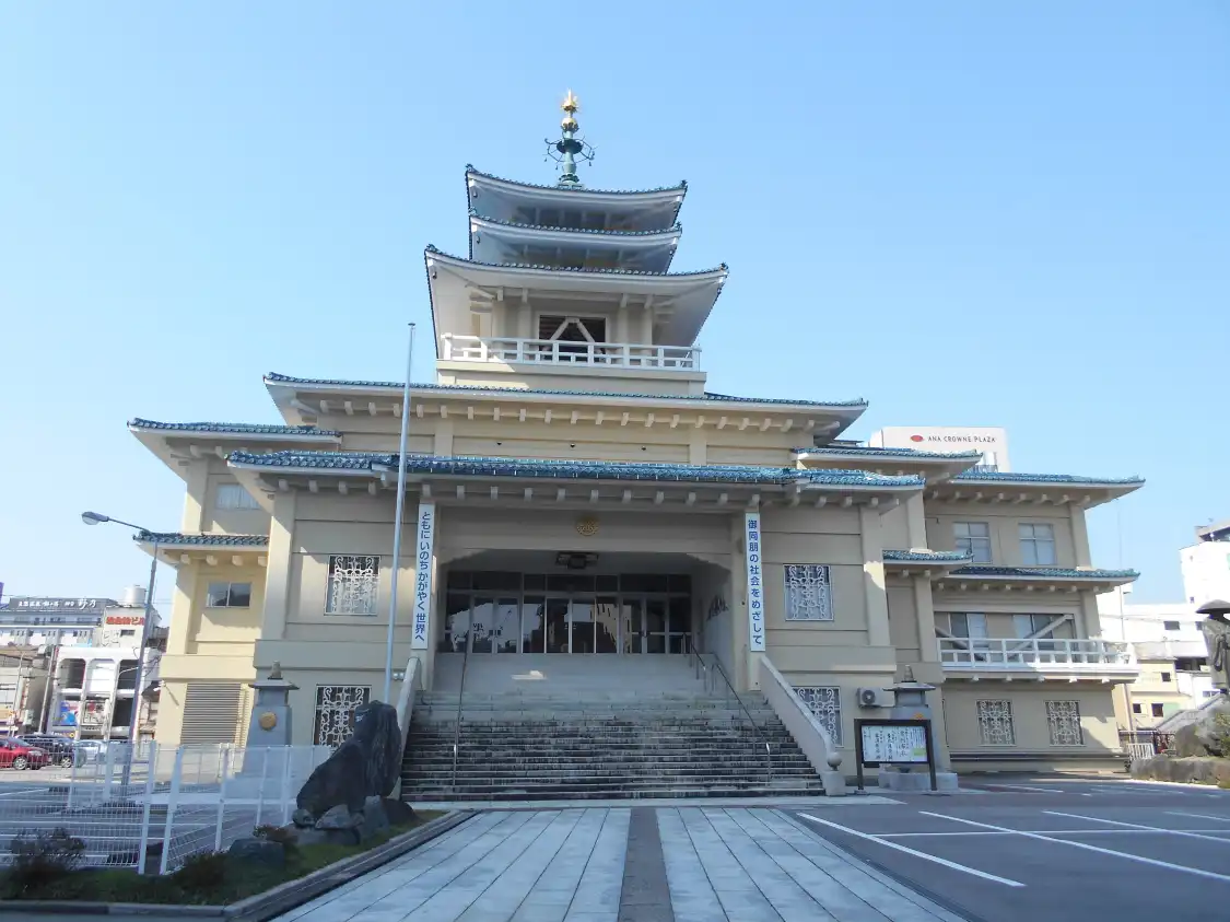 Hotels near Hongwanji Toyama Betsuin