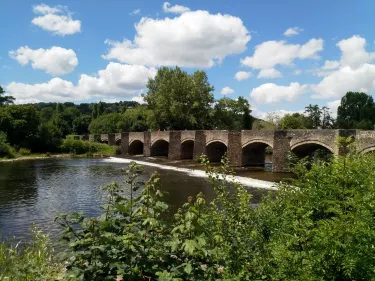 Crickhowell