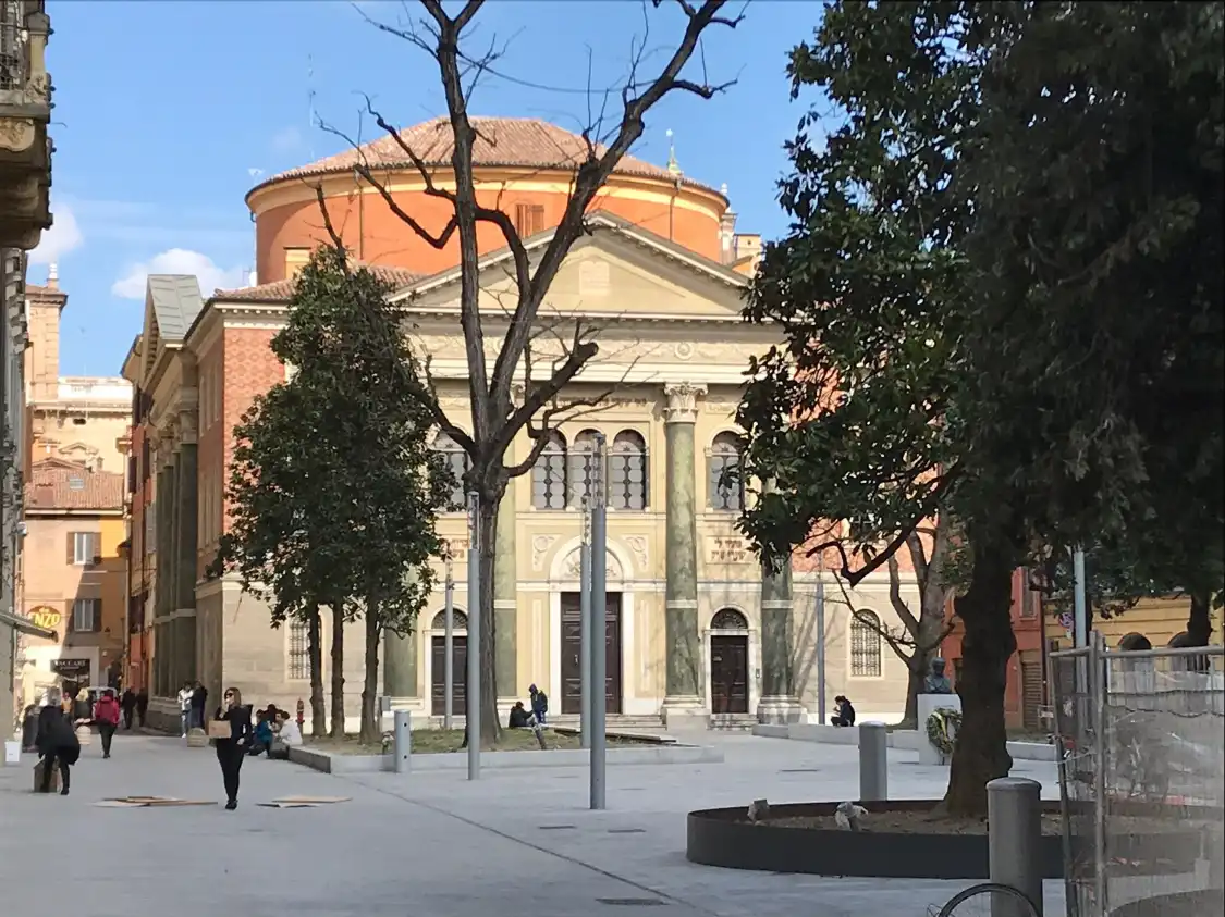 Hotel in zona Piazza Giuseppe Mazzini