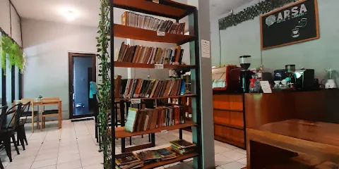 Arsa Coffee & Library