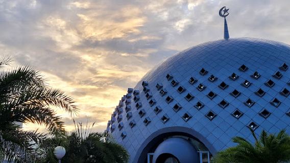 Qubah Timah Great Mosque