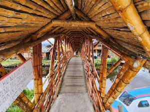 El Muelle o Embarcadero(servicio de Lancha)