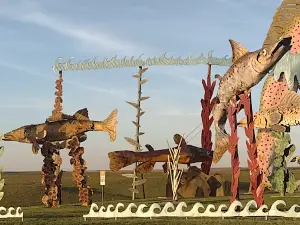 Enchanted Highway - Tin Family