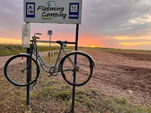 Flaming camping