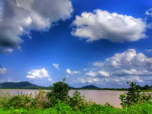 Walmazari Lake