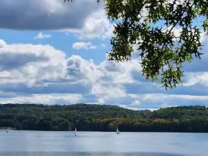 Lakeview Beach