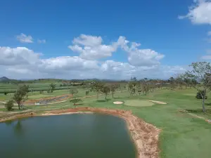 Pioneer Valley Golf Club