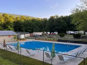 Hidden Springs Campground