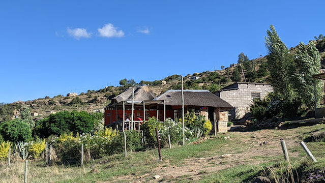 Likatola Horse Riding & Adventure