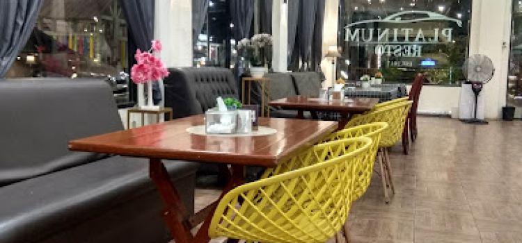 PLATINUM Auto-Care, Café & Bar
