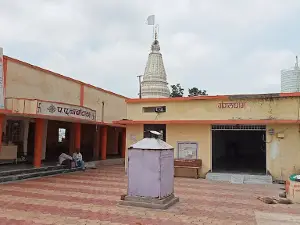 Lahanuji maharaj Mandir ,adula bajar, daryapur ,akola