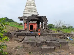 Shree Dudhadhari Maharaj Sansthan, Shree Thamamay Temple