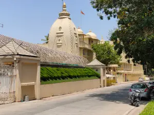 Gurudev Siddha Peeth
