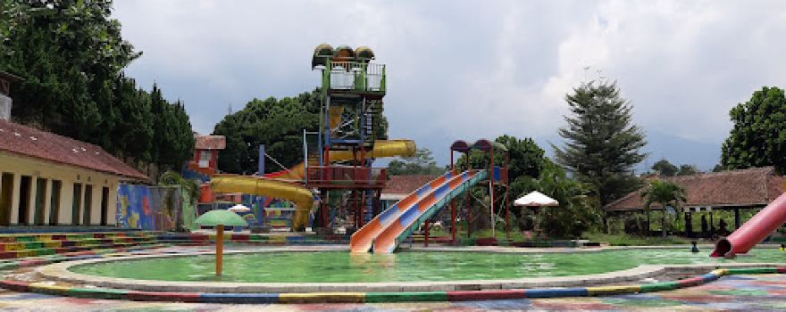 Cimenteng Indah Swimming Pool