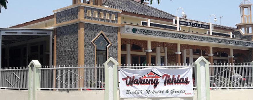 Masjid Madania
