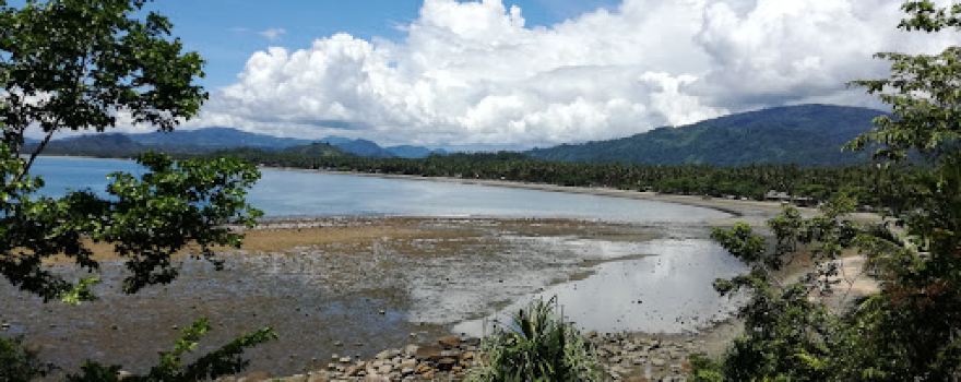 Obyek Wisata Pantai Batu Pinagut