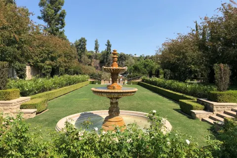 Greystone Mansion & Gardens: The Doheny Estate