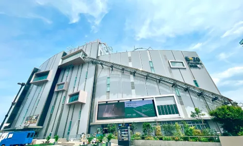 BOSS E · ZO FUKUOKA