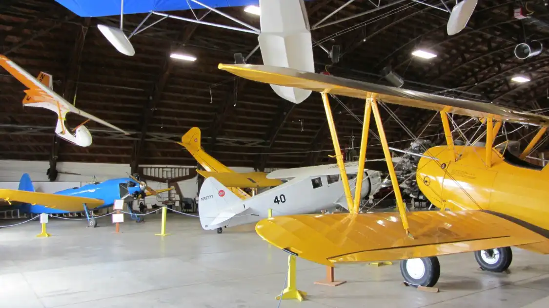 Hotels near Arkansas Air and Military Museum