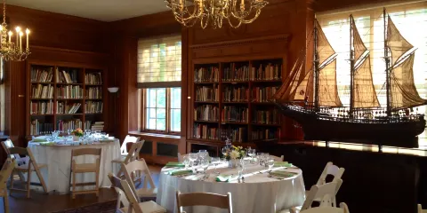 Lyman Allyn Art Museum