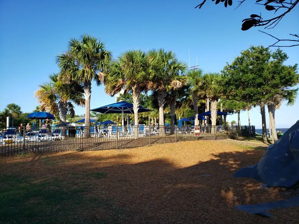 Hotels near Neptune Park