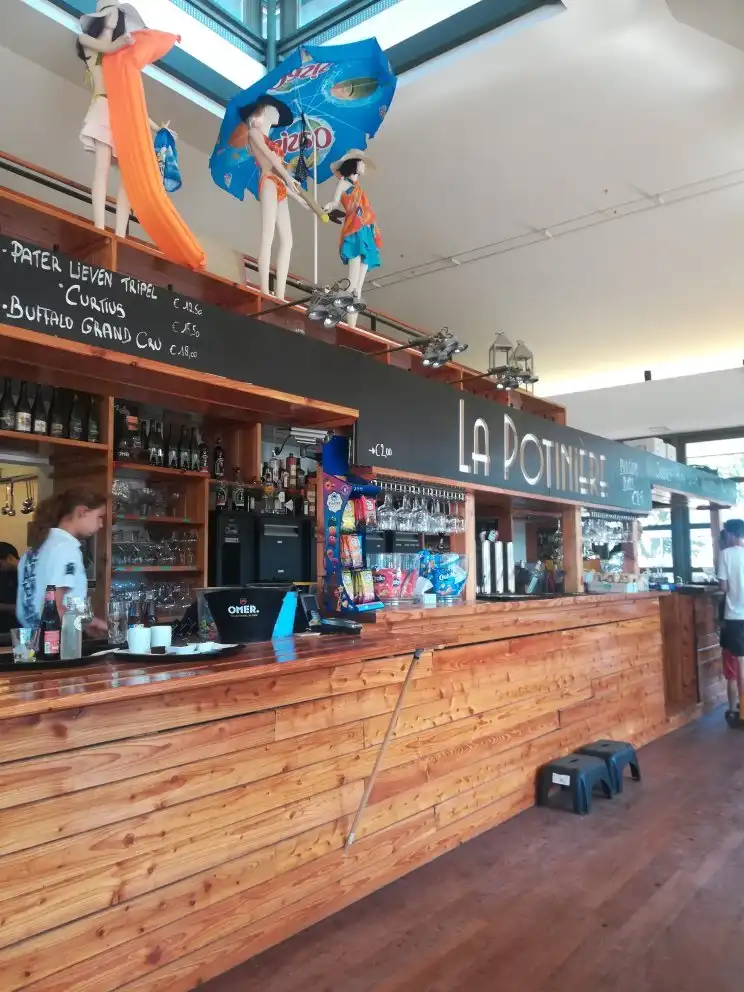 La Potinière附近的飯店