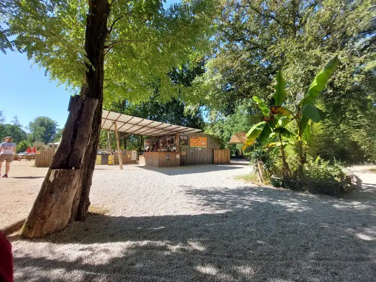Hotels in Pradines